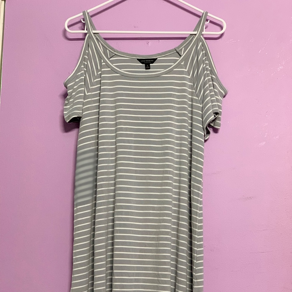 Flowy oversized stripes dress